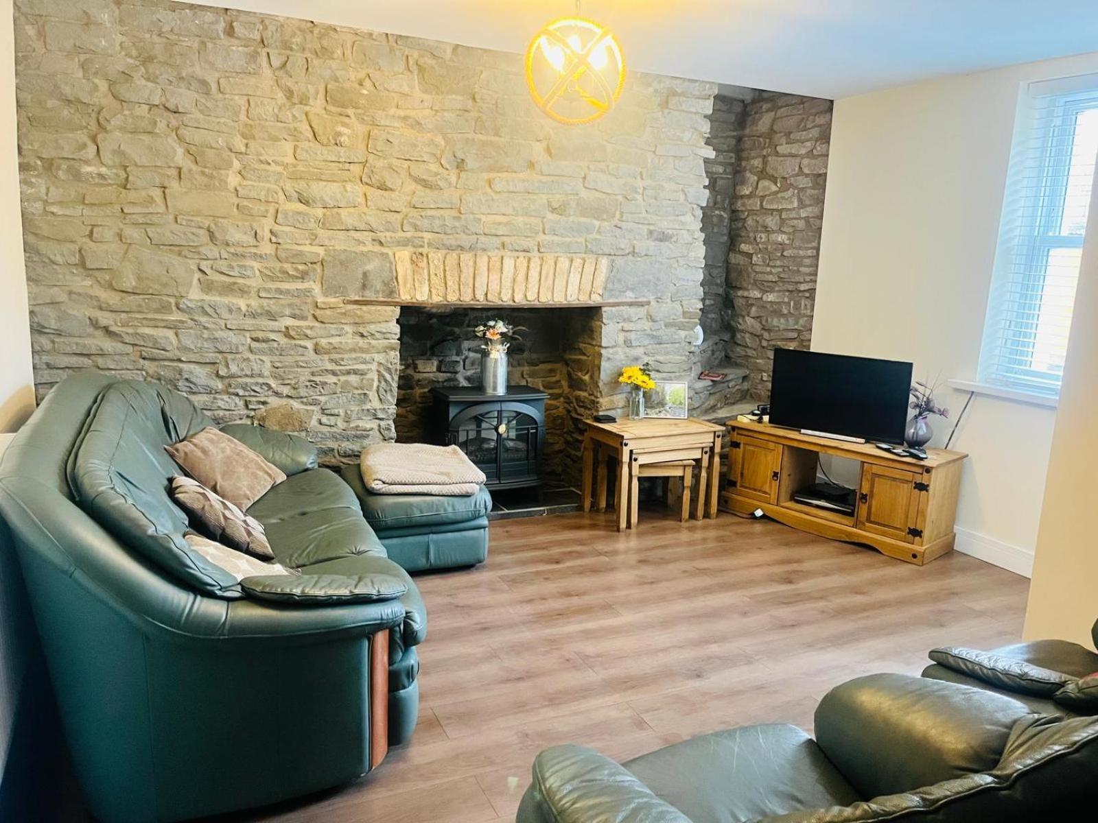 Appartement Rj S House à Merthyr Tydfil Extérieur photo